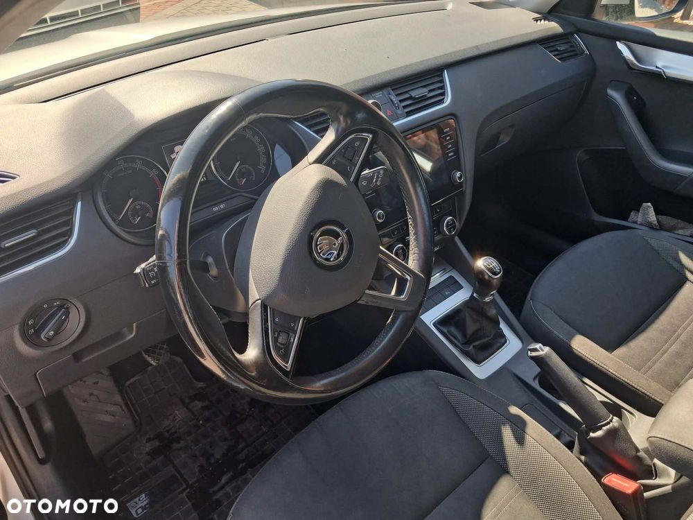Skoda Octavia - 5