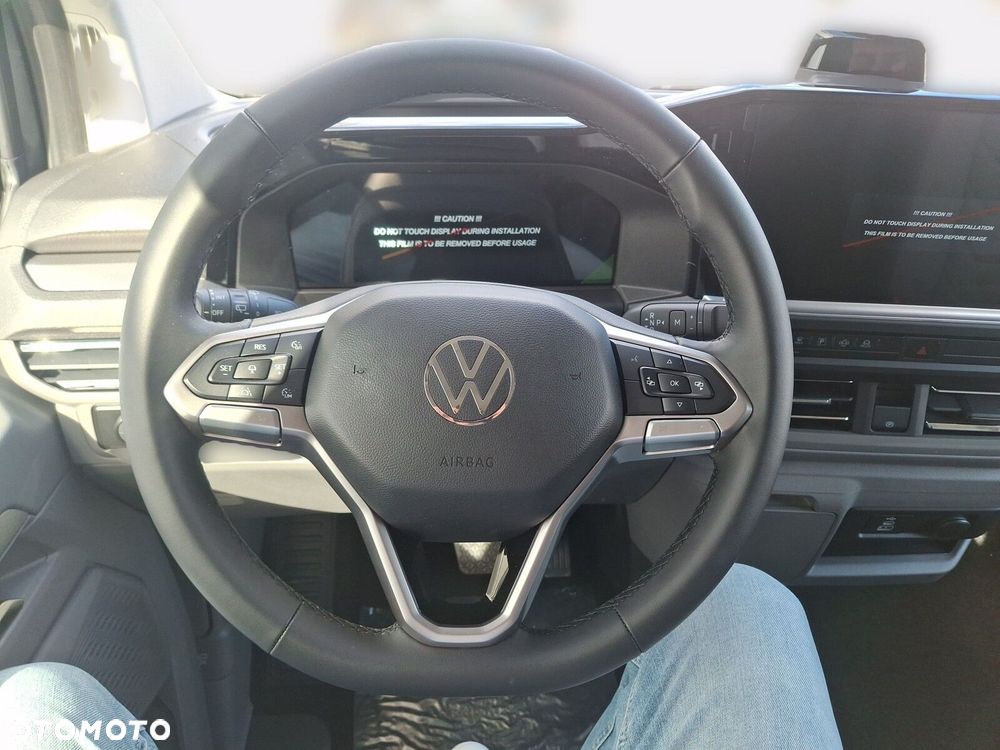 Volkswagen Caravelle - 23