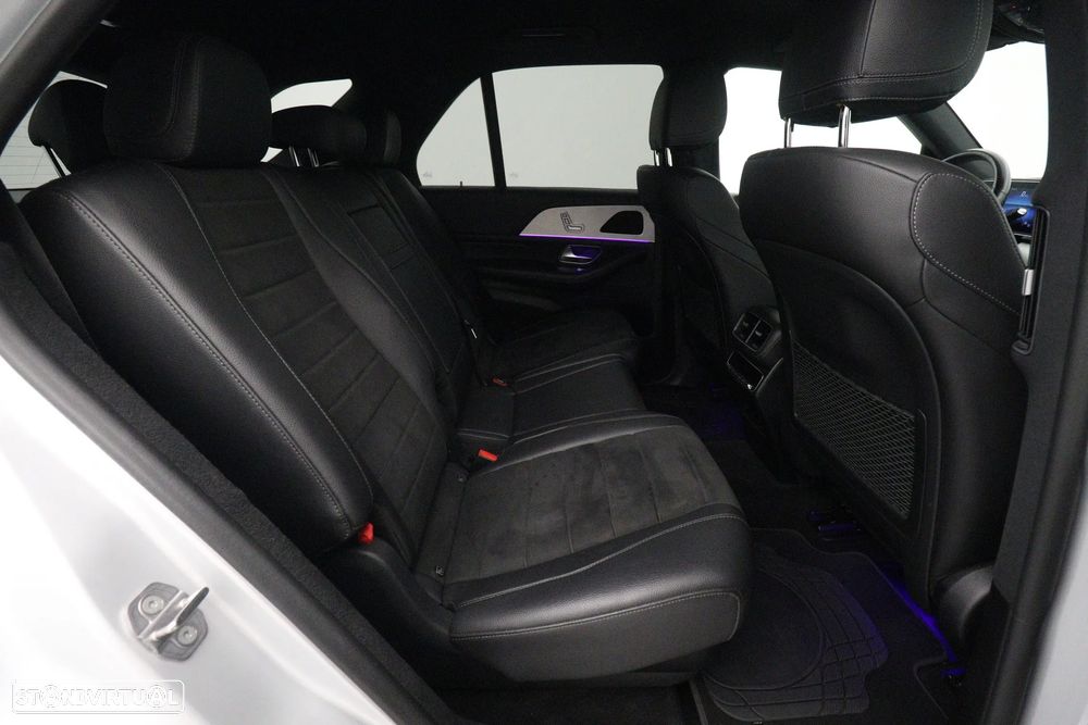 Mercedes-Benz GLE 300 d 4Matic 9G-TRONIC AMG Line - 41