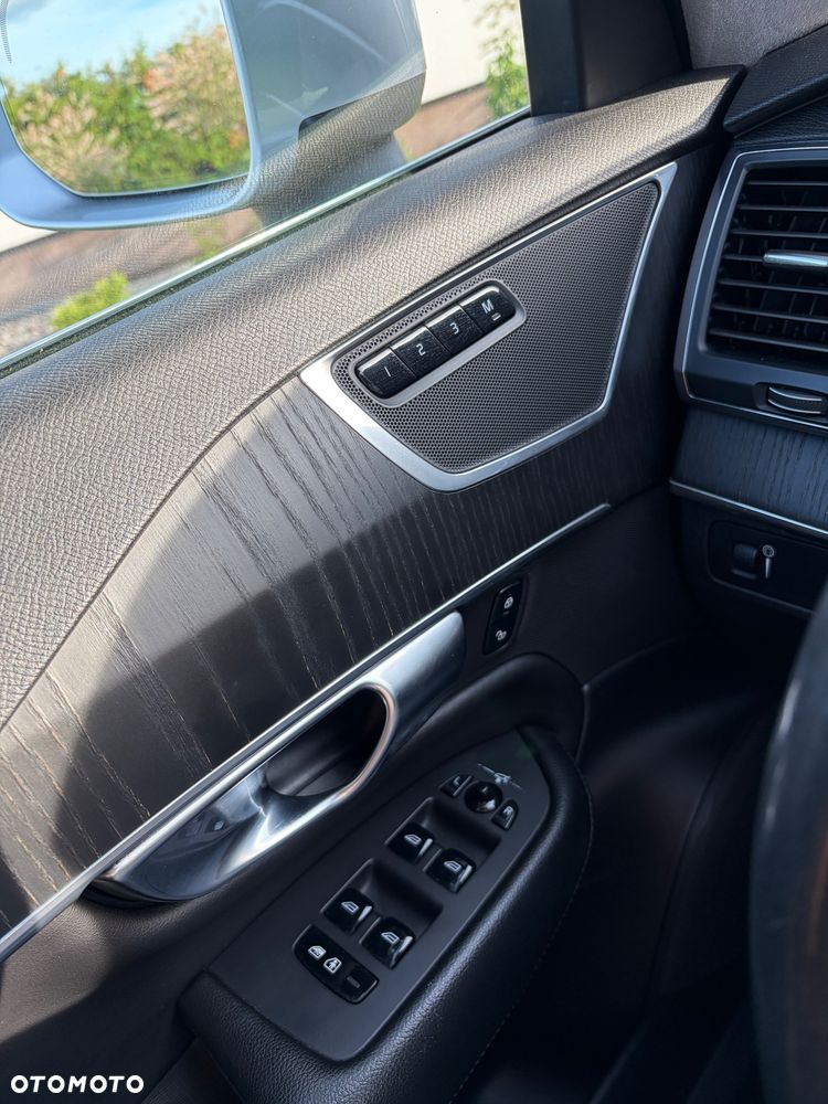 Volvo XC 90 T5 AWD Momentum 7os - 20