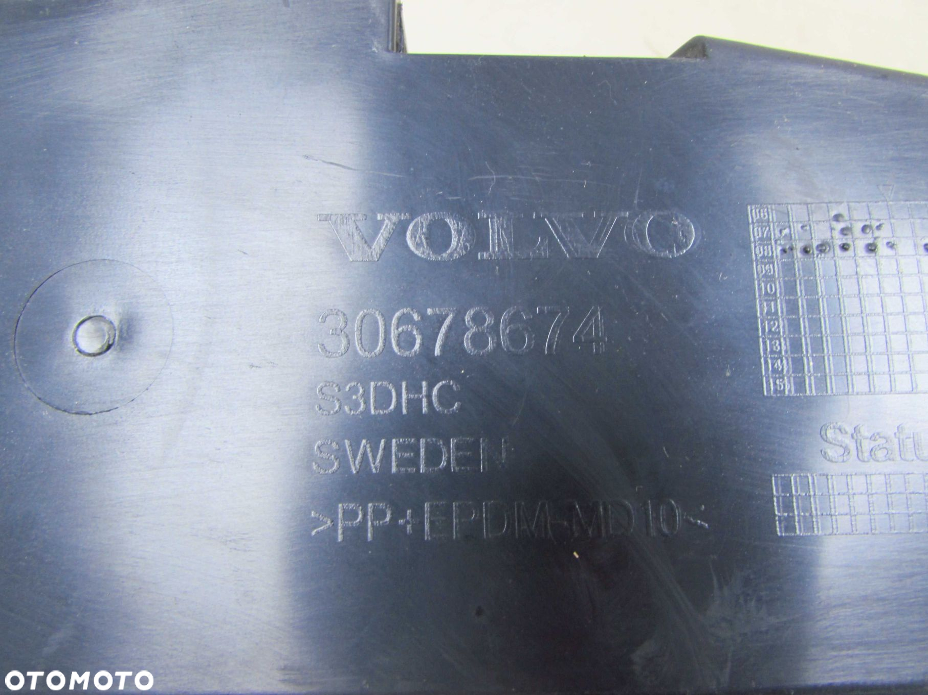 VOLVO V70 III XC70 06-13 ABSORBER ZDERZAKA PRZOD 30678674 - 9