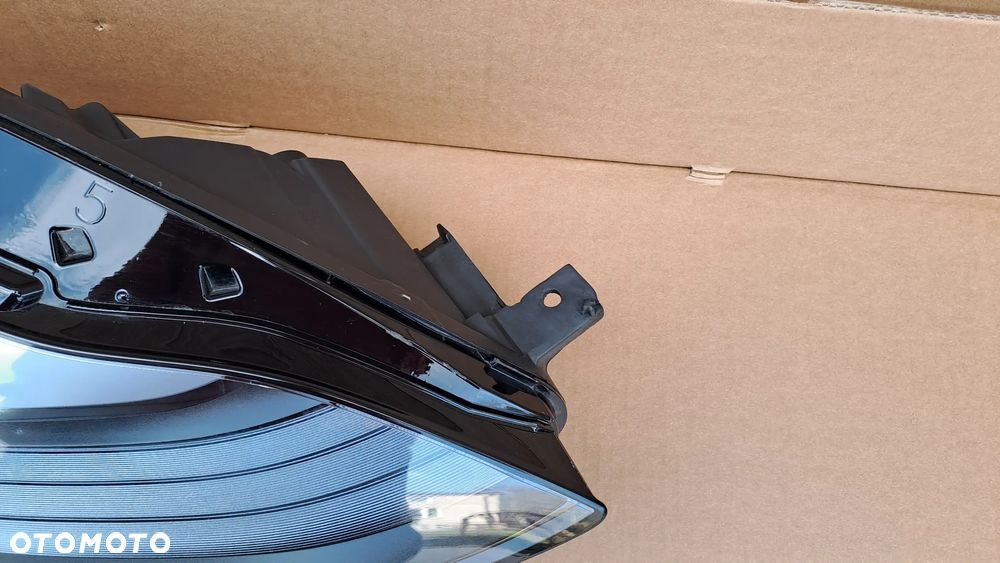 TESLA MODEL 3 LIFT PRAWA LAMPA PRAWY PRZÓD LED 1514953-10-E - 7
