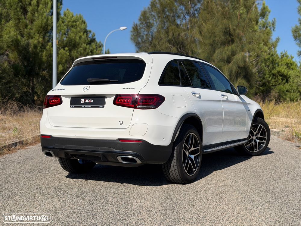 Mercedes-Benz GLC 300 de 4Matic 9G-TRONIC AMG Line - 4