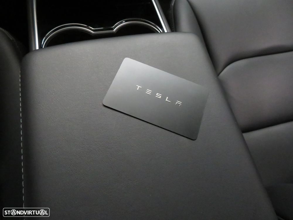 Tesla Model 3 Long Range AWD Dual Motor - 22