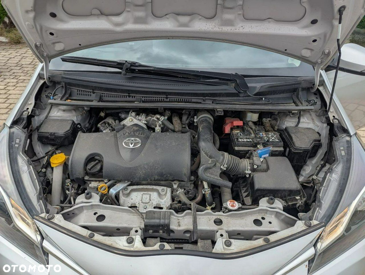 Toyota Yaris 1.5 Dynamic CVT - 8