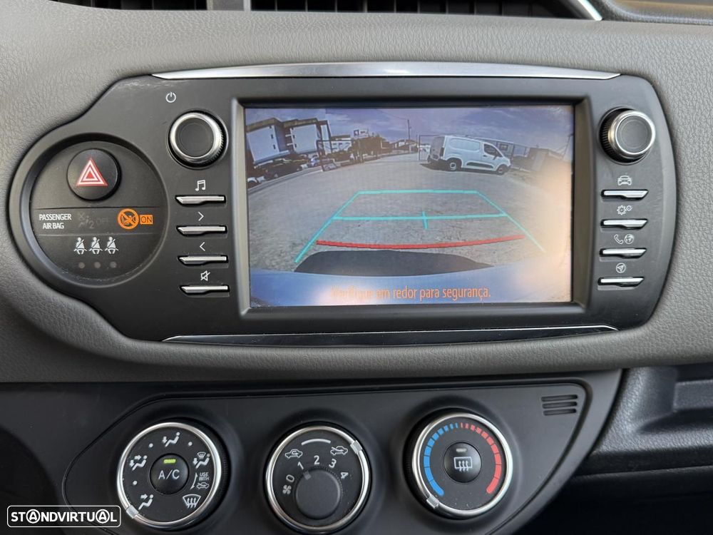 Toyota Yaris 1.0 VVT-i Comfort - 27
