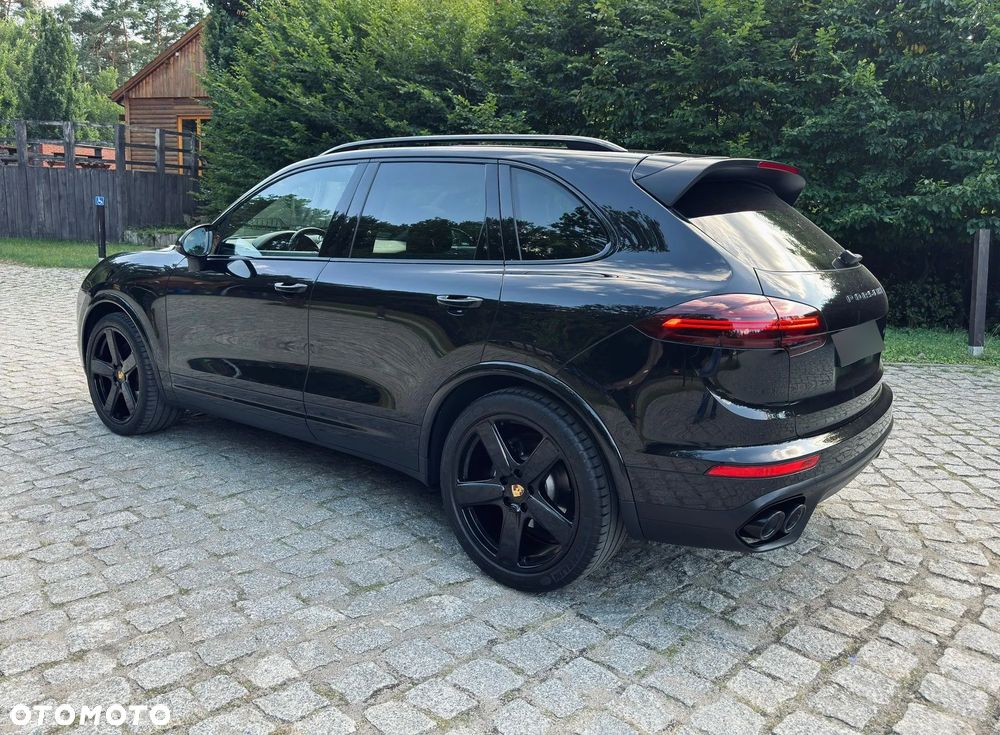 Porsche Cayenne Diesel Platinum Edition - 35