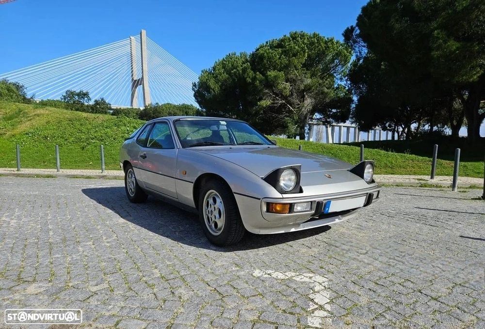 Porsche 924 - 2