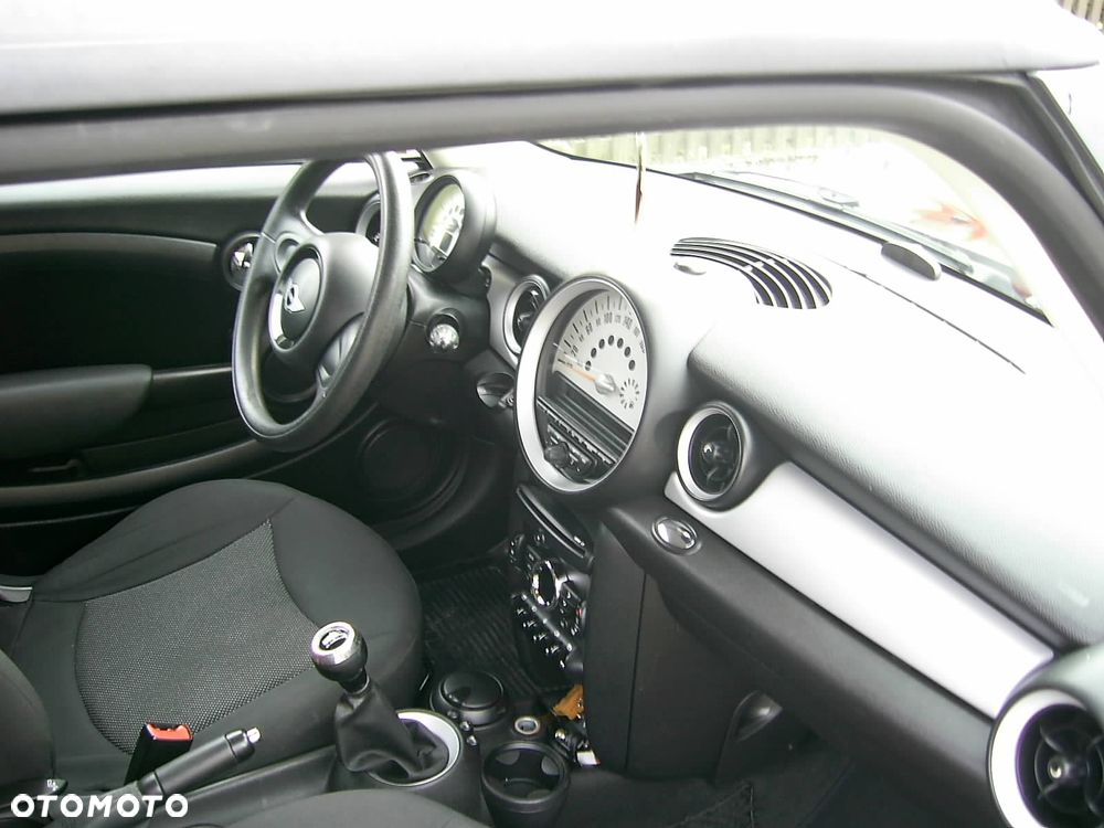 MINI ONE D Baker Street - 12