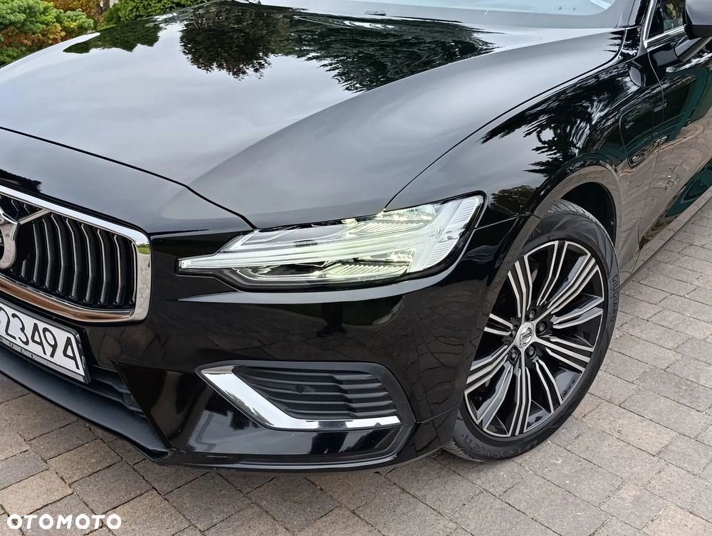 Volvo V60 T8 AWD Twin Engine Geartronic Inscription - 39