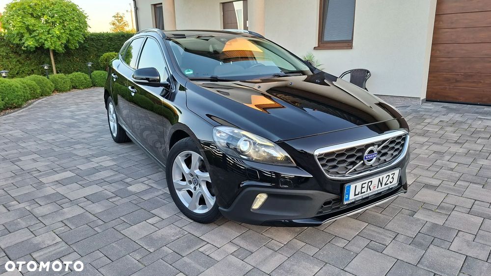 Volvo V40 Cross Country - 2