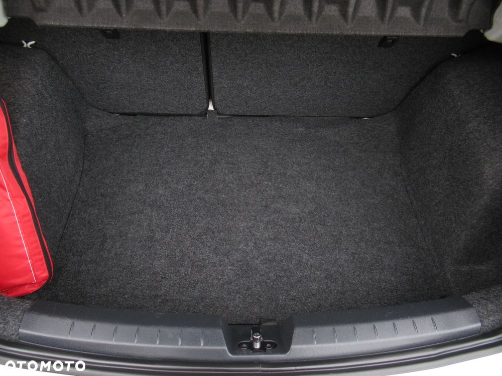 Seat Ibiza 1.4 16V Sport - 34