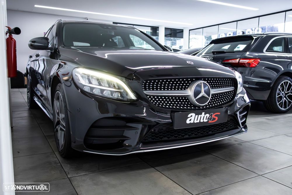 Mercedes-Benz C 300 de AMG Line - 4