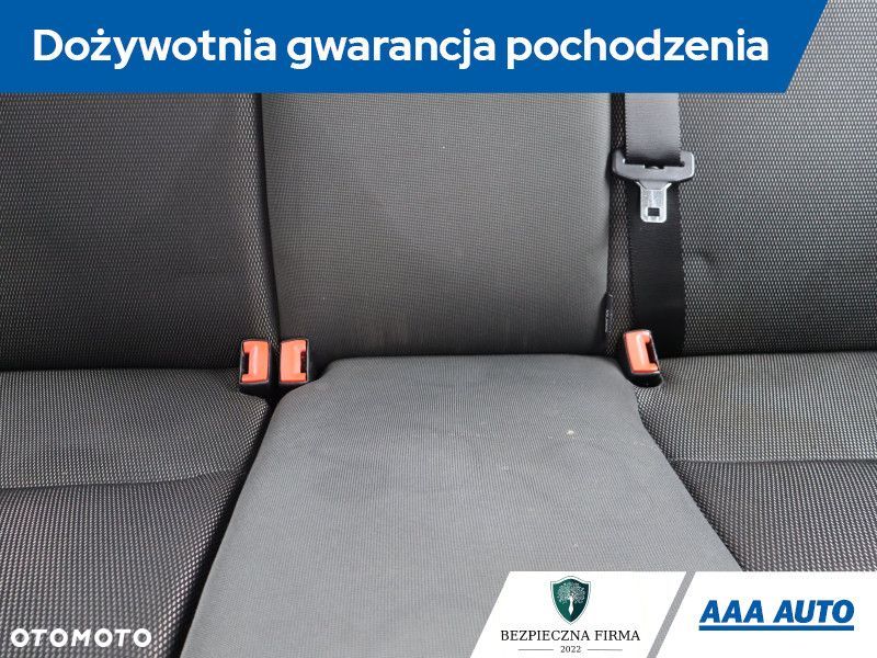 Ford Kuga - 12