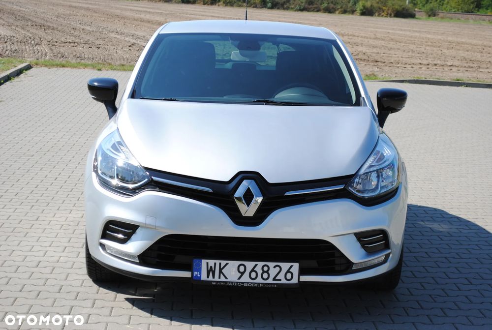 Renault Clio 1.2 16V 75 LIMITED - 34