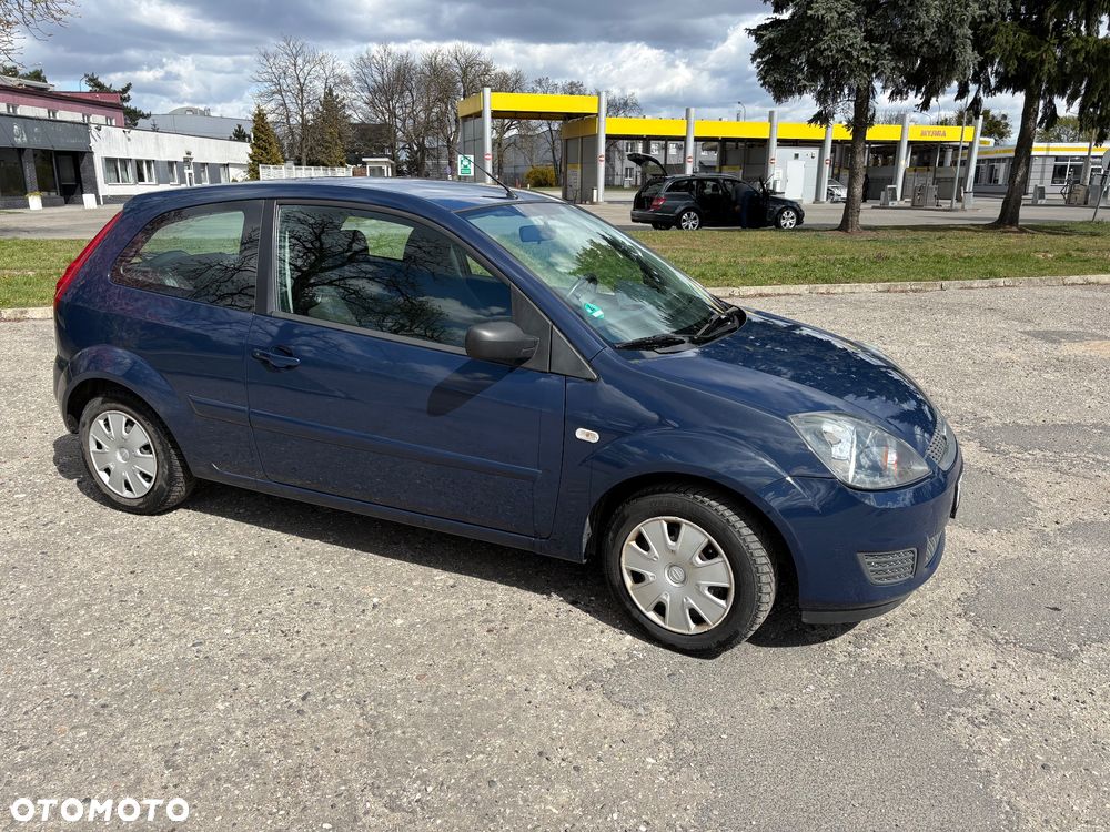 Ford Fiesta - 6