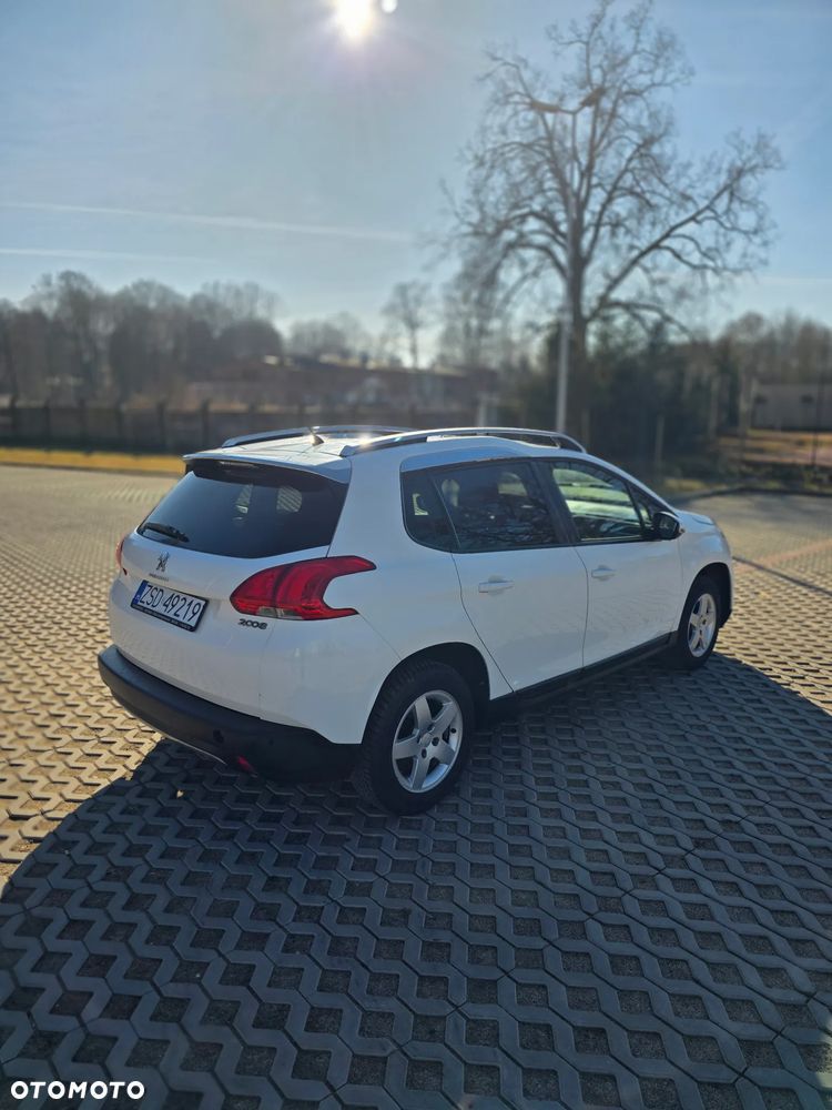 Peugeot 2008 PureTech 82 Style - 9