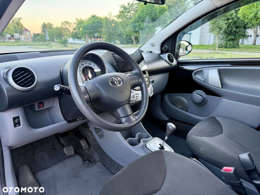Toyota Aygo 1.0 VVT-i Luna MM A/C - 14