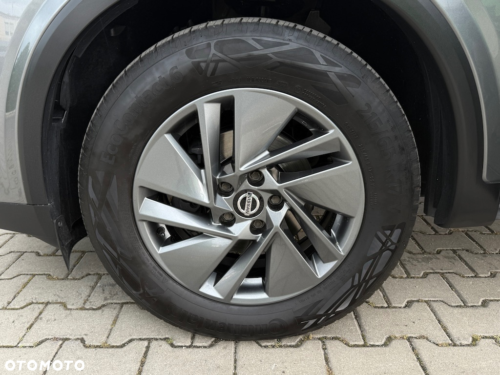 Nissan Qashqai - 16