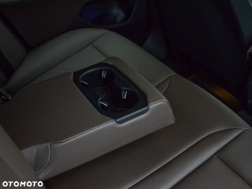 BMW Seria 5 - 29