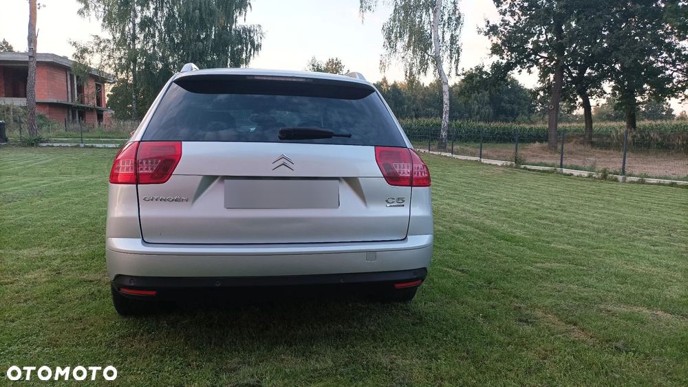 Citroen C5 2010 photo 3