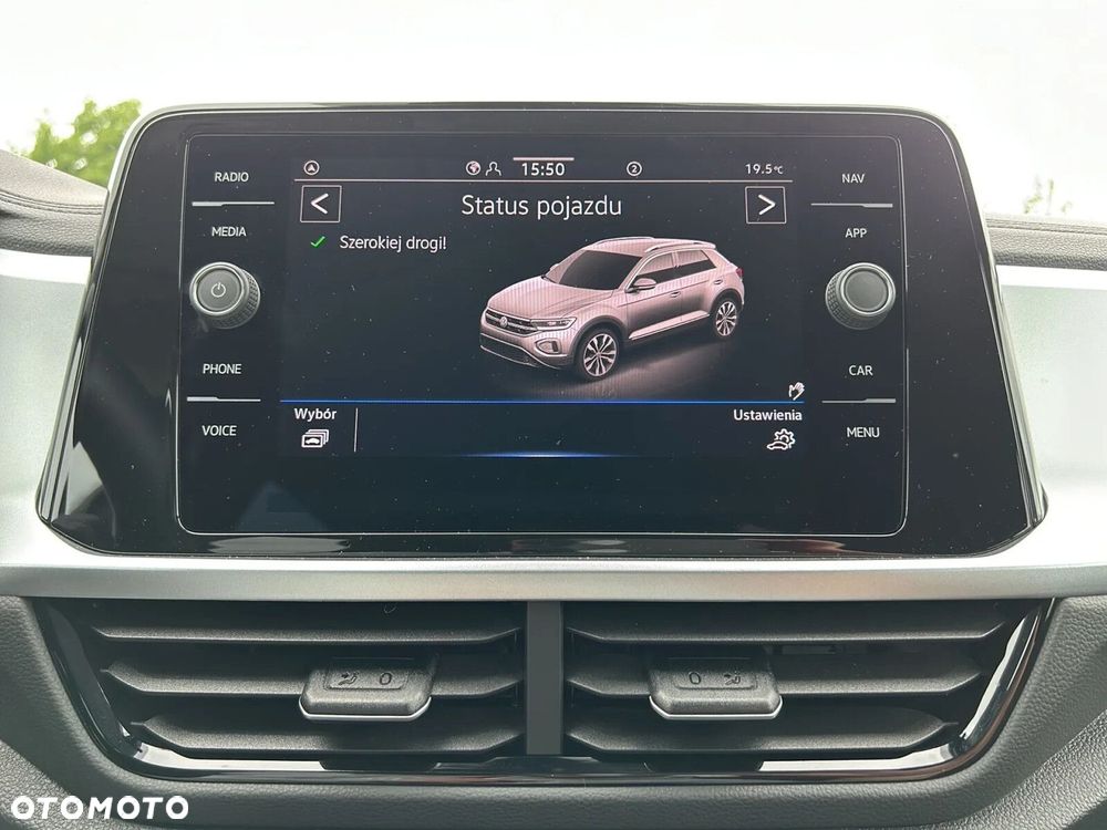 Volkswagen T-Roc 1.5 TSI Life Plus DSG - 38