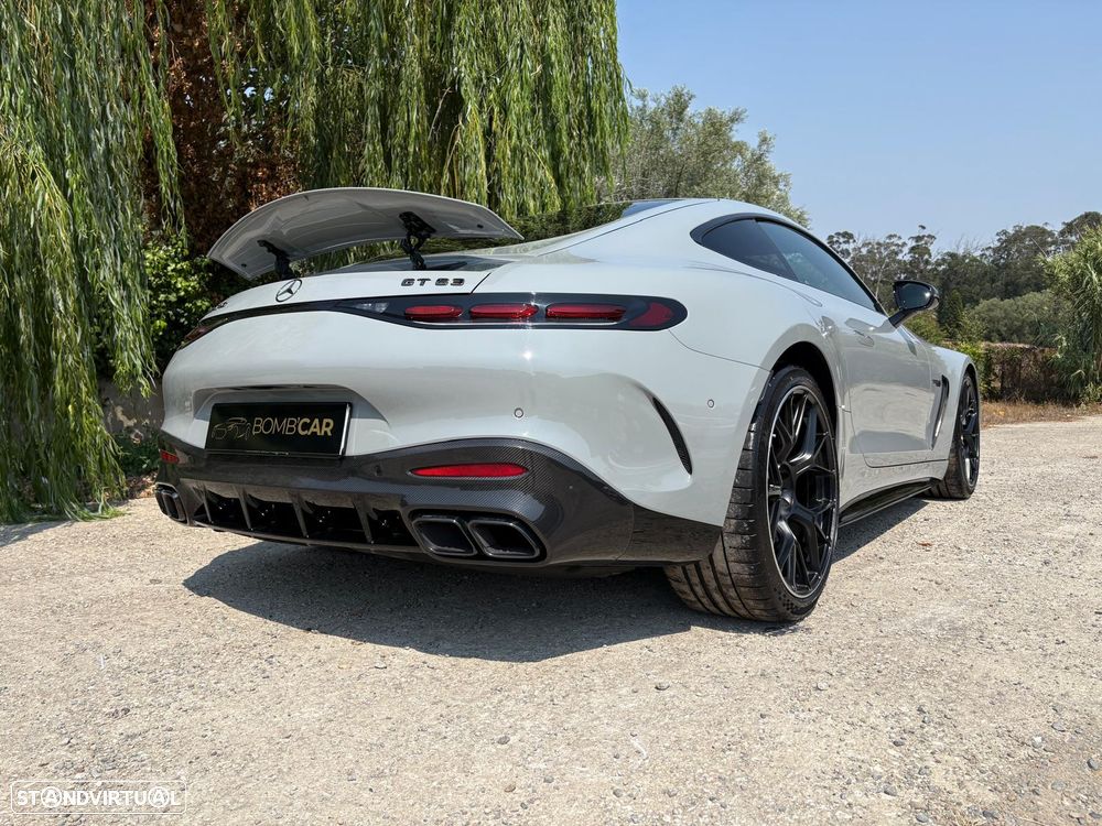 Mercedes-Benz AMG GT 63 4MATIC+ 2D Speedshift MCT 9G - 45
