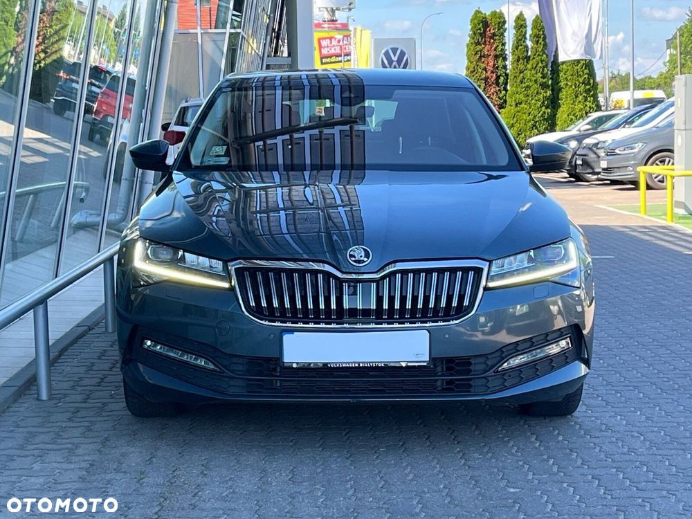 Skoda Superb 2.0 TSI Ambition DSG - 13