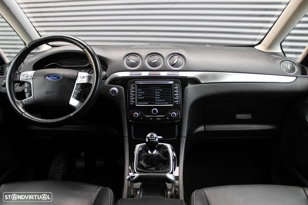 Ford Galaxy 2.0 TDCi Titanium - 29