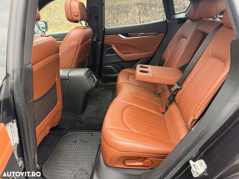 Maserati Levante Q4 GranSport - 8