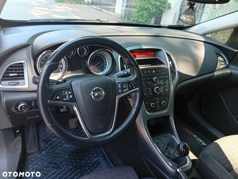 Opel Astra 1.4 T Sport - 7