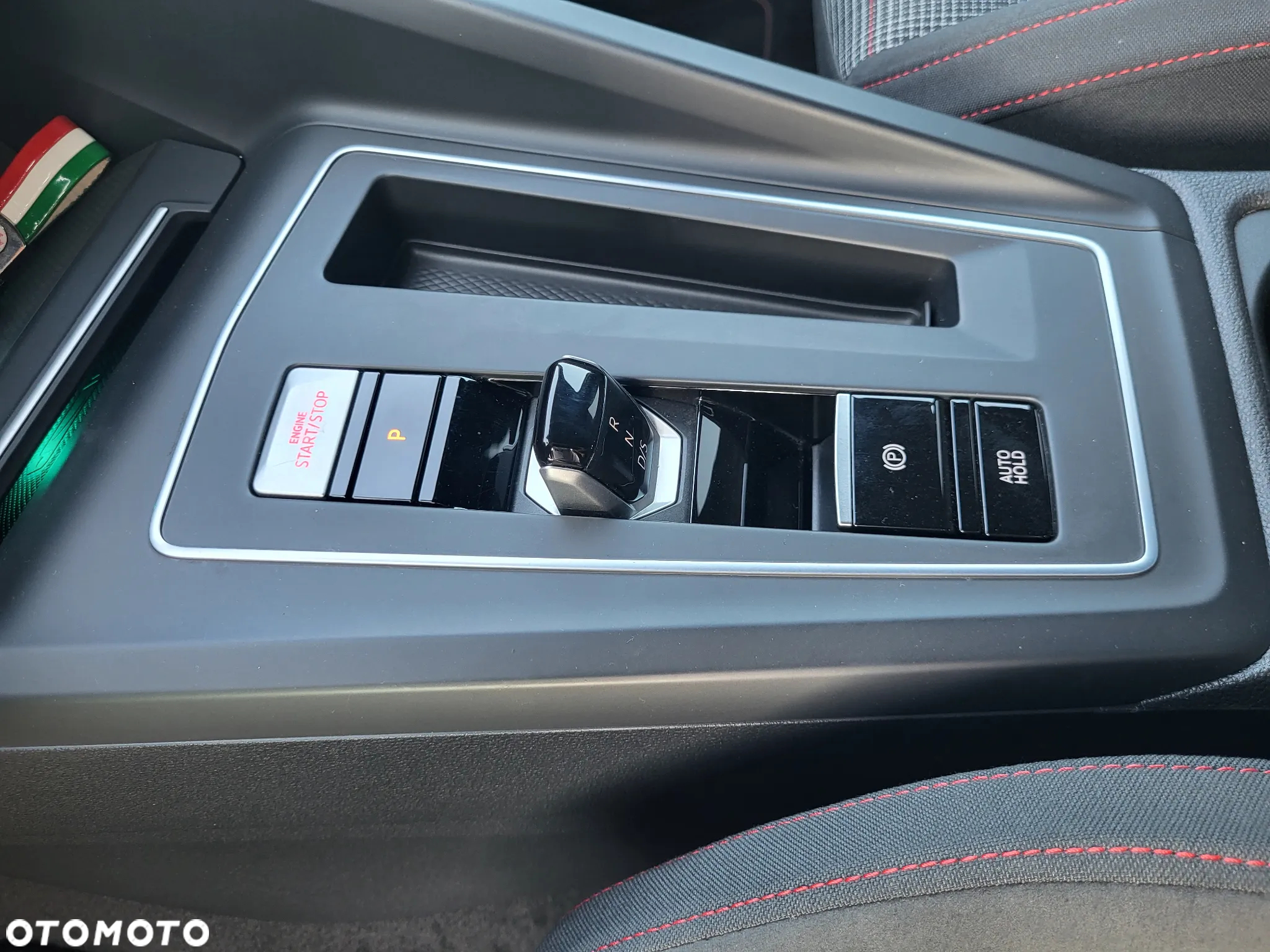 Volkswagen Golf VIII 2.0 TSI GTI DSG - 5