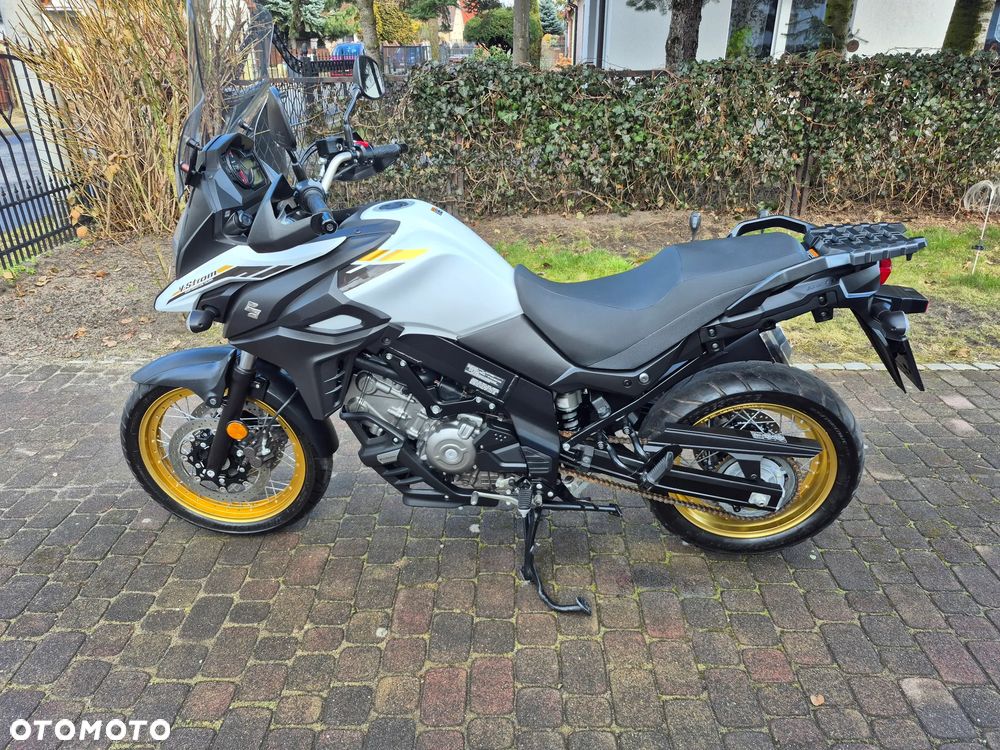 Suzuki V-STROM - 8
