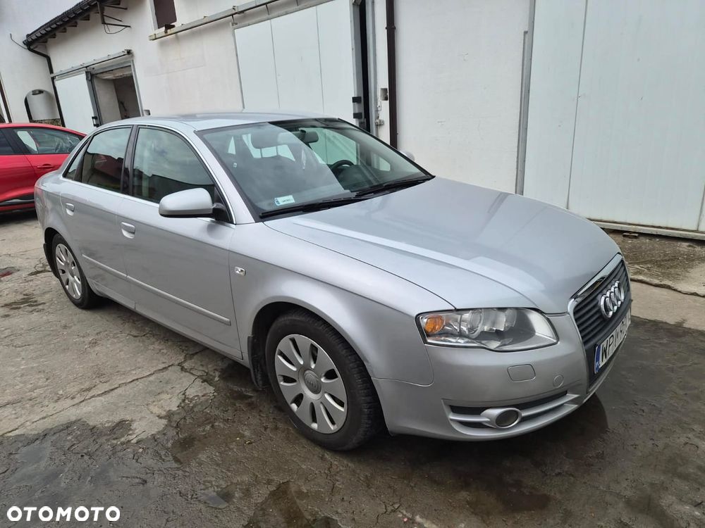 Audi A4 Limousine
