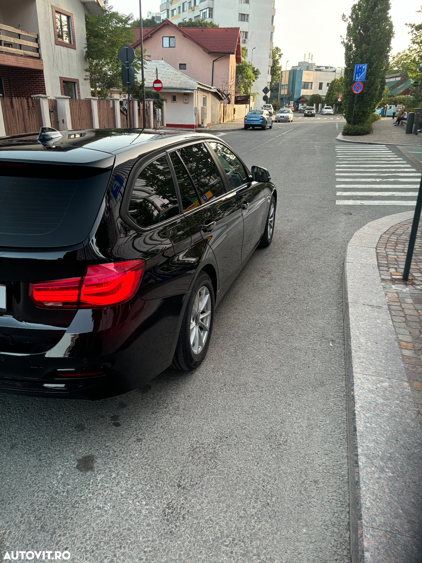 BMW Seria 3 318d Touring Aut. Advantage - 11