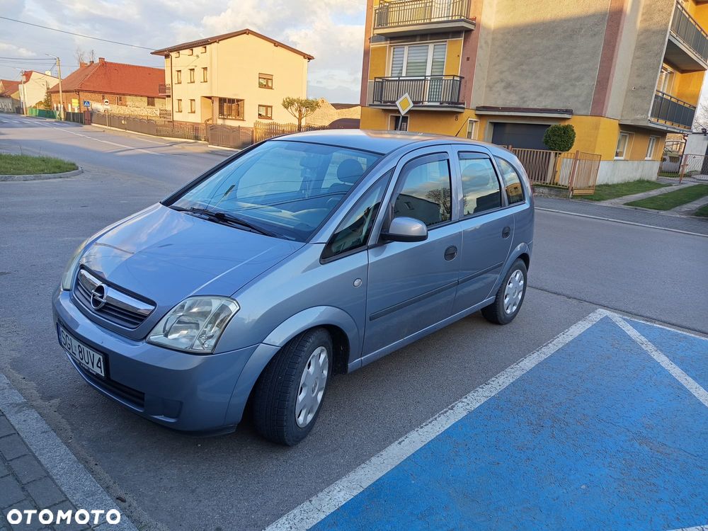 Opel Meriva 1.6 16V Essentia - 1