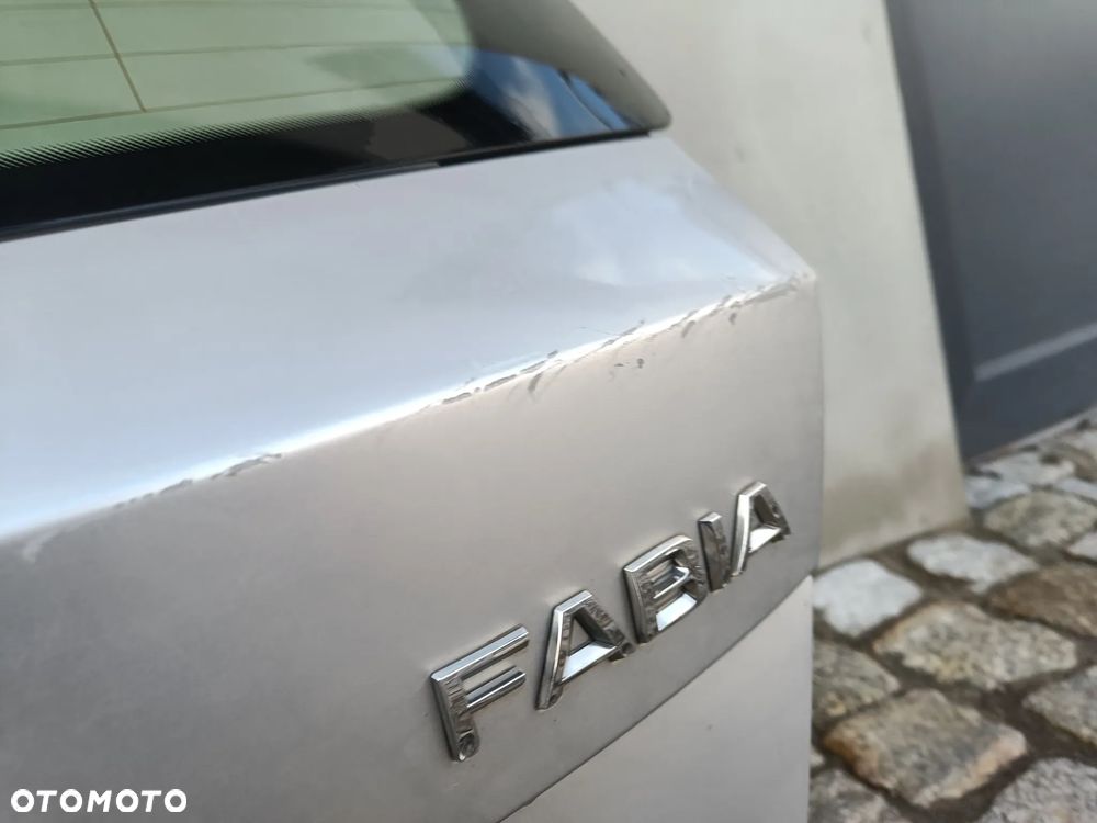 Klapa bagażnika Skoda Fabia 3 III Hatchabck HB Pokrywa tylna LA7W - 4
