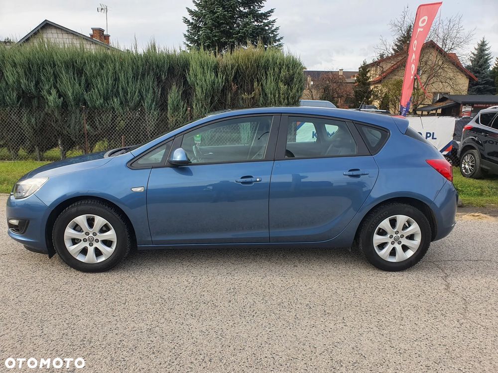 Opel Astra ver-iv-1-4-t-cosmo - 9