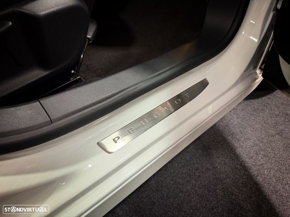 Peugeot 308 SW 1.6 BlueHDi GT Line - 25