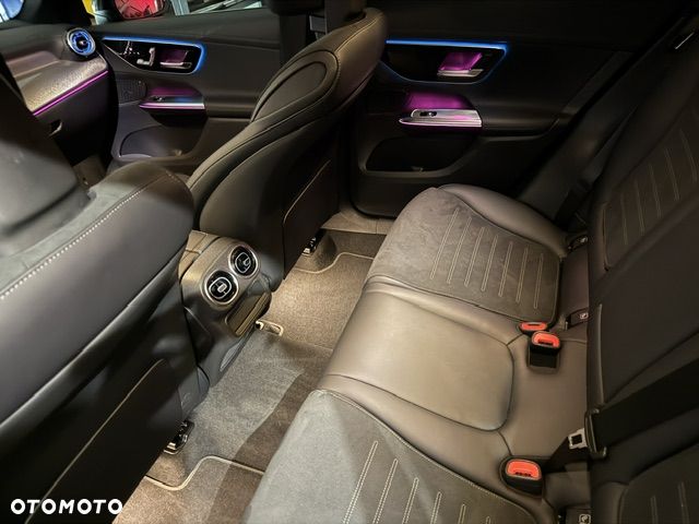 Mercedes-Benz GLC 300 de 4-Matic AMG Line - 15