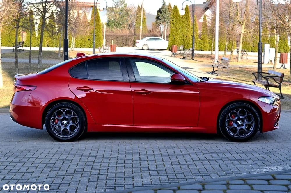 Alfa Romeo Giulia 2.0 Turbo Super - 13