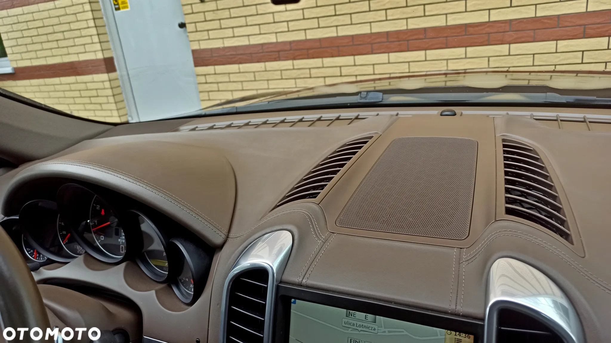 Porsche Cayenne Platinum Edition - 19