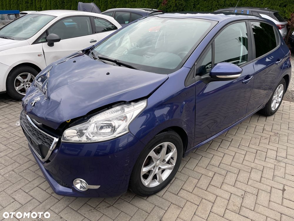 Peugeot 208 82 PureTech Style - 27