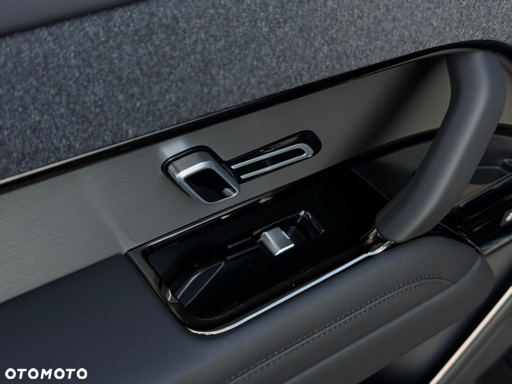 Land Rover Range Rover Sport - 36
