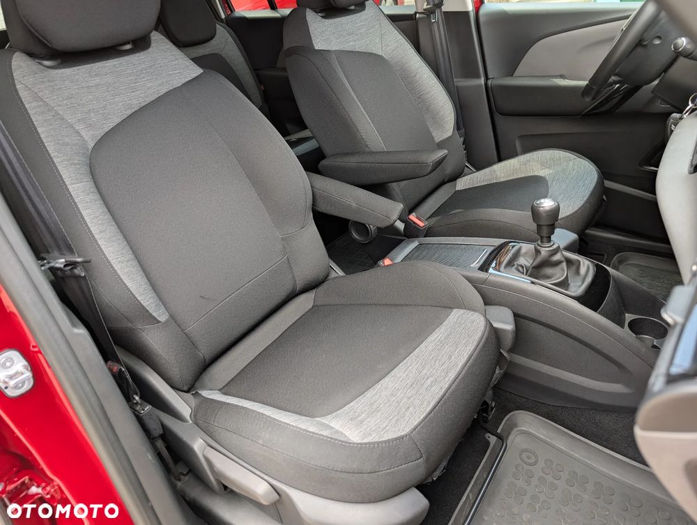 Citroën C4 Grand Picasso 1.2 PureTech MoreLife S&S - 23