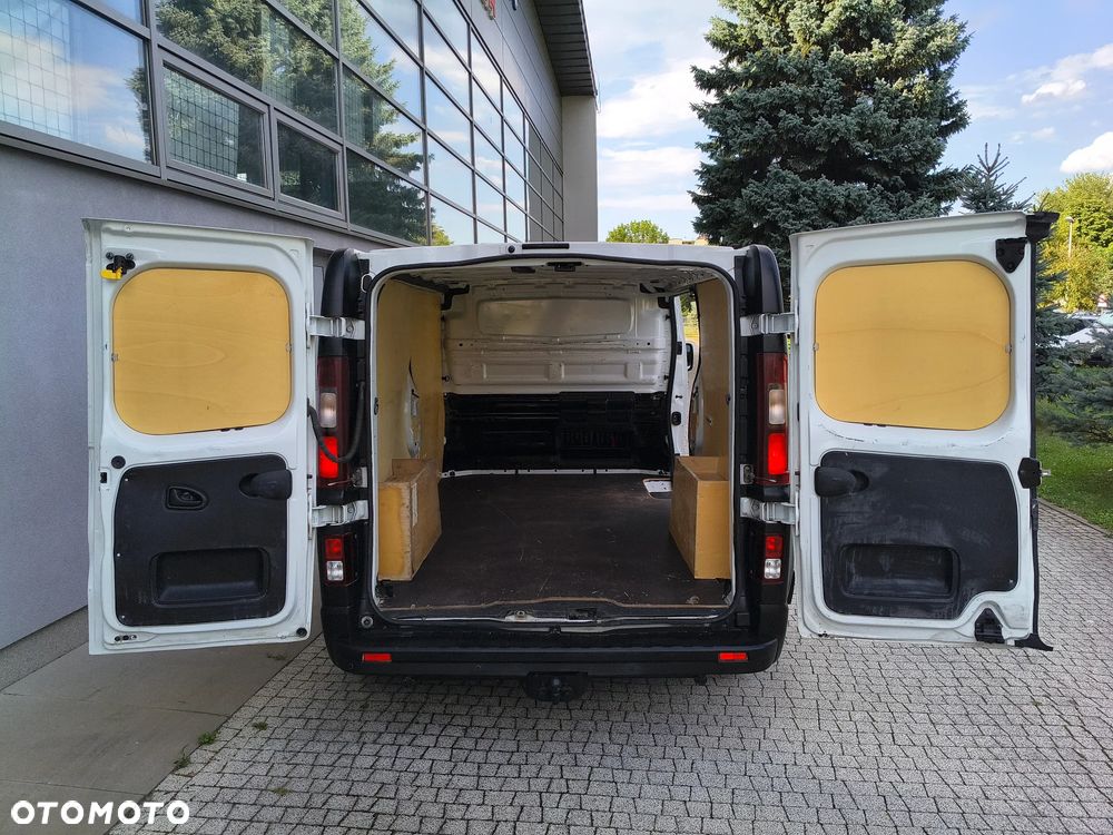 Renault TRAFIC PO LIFTINGU 2.0 DCI (120KM) 6-BIEGÓW (L2H1) LONG KLIMA STAN IDEALNY BEZWYPADKOWY NIE MA RDZY SERWIS KM DO KOŃCA ! ! ! - 18