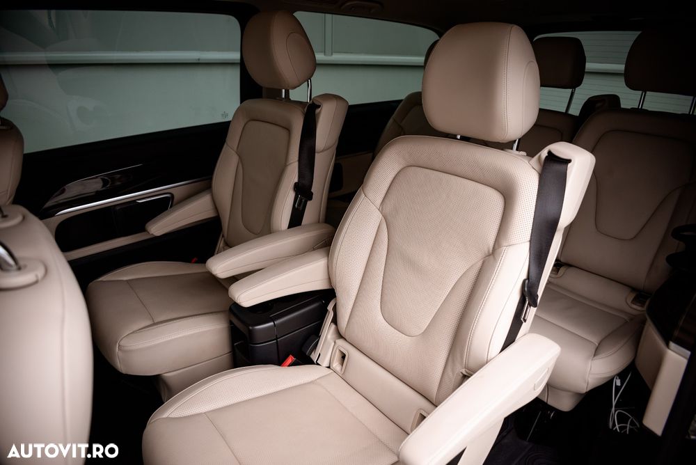 Mercedes-Benz V 300 d Extralung - 13