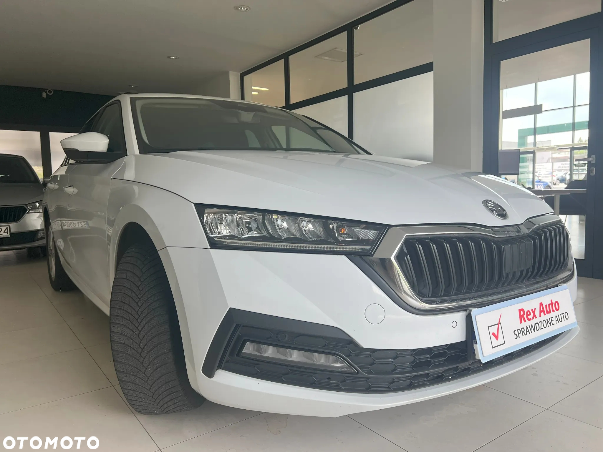 Skoda Octavia 1.5 TSI e-Tec Ambition DSG - 2
