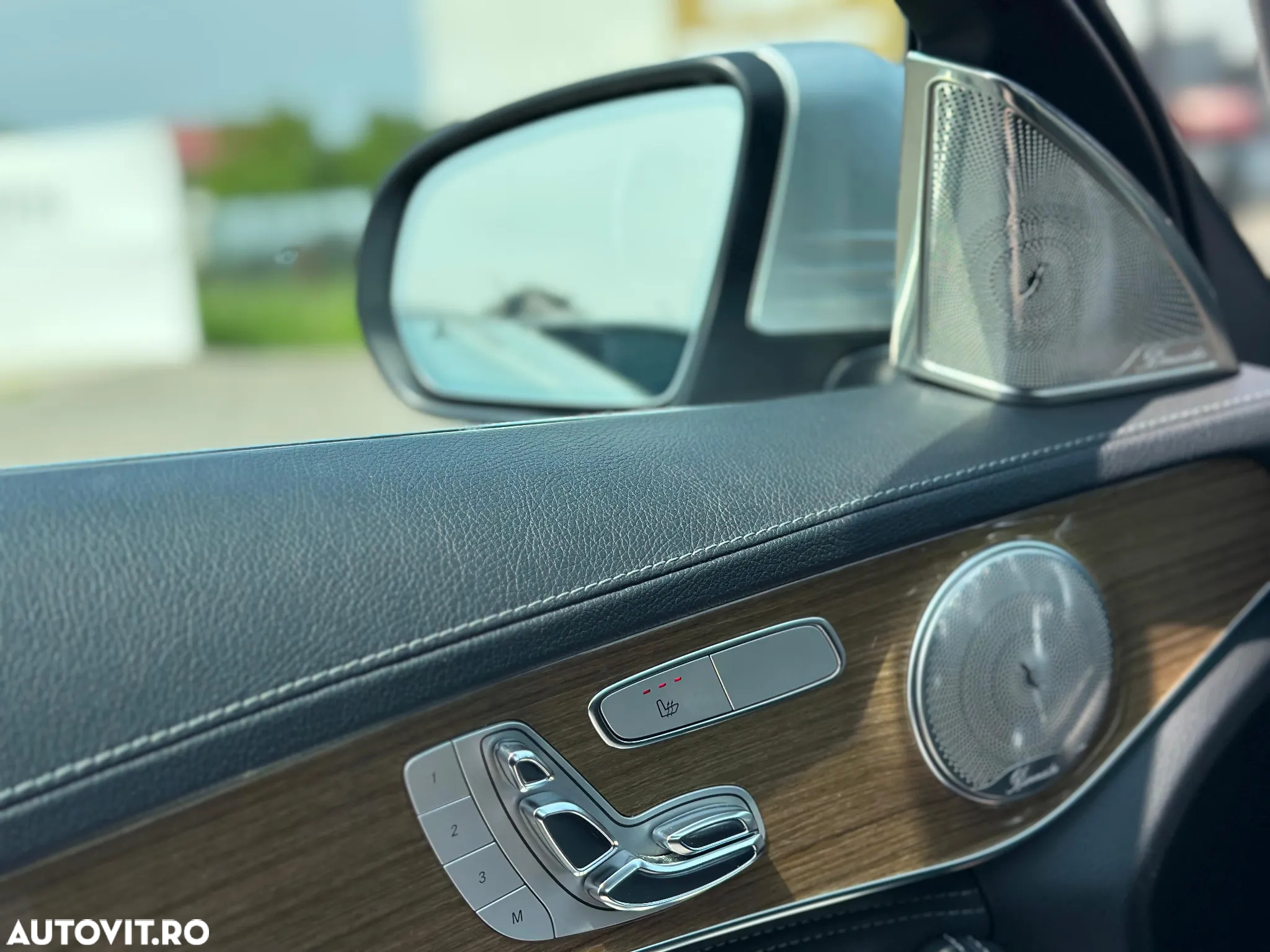 Mercedes-Benz C - 16