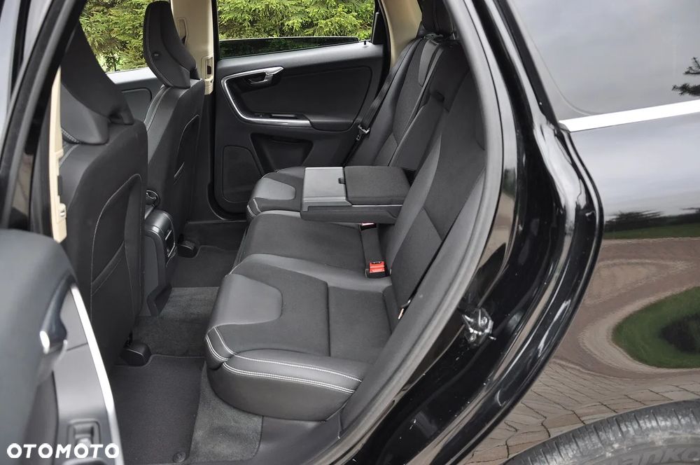 Volvo XC 60 - 26